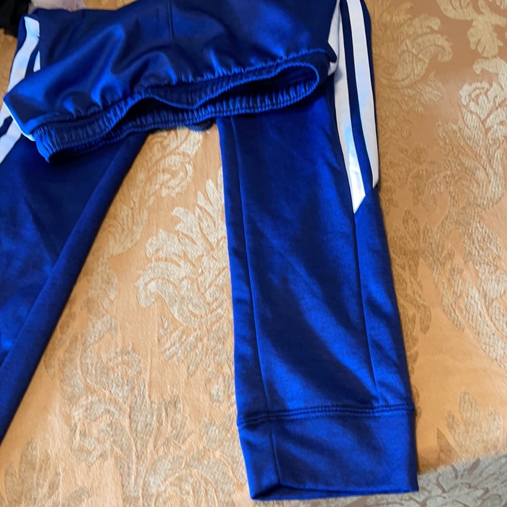 Used girls pant size waist 28” - Picture 10 of 10